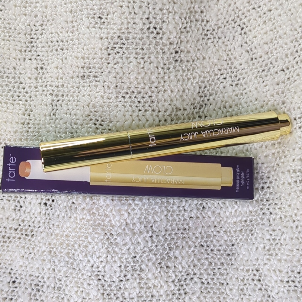 tarte Maracuja Juicy Glow Stick Highlighter in Amber Glow, 2g/0.07fl oz